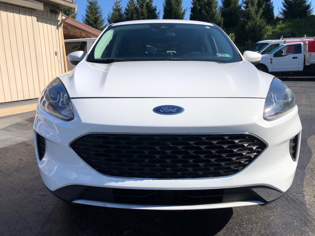 2021 Ford Escape Image 9