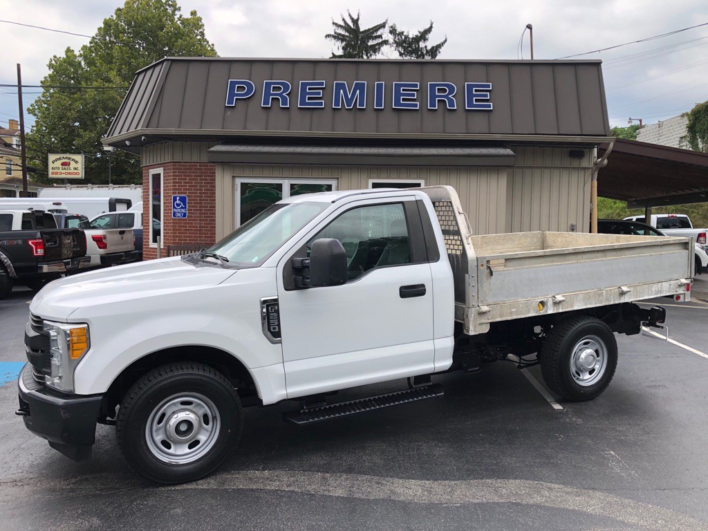 2017 Ford F-250 Image 2