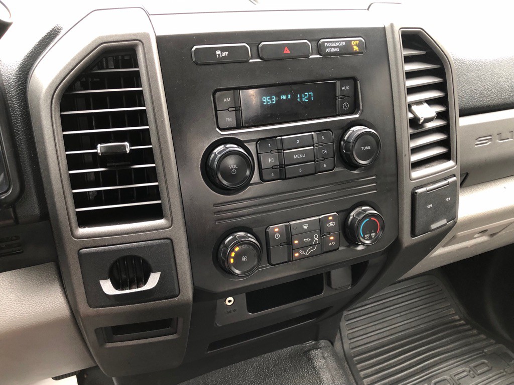 2017 Ford F-250 Image 24