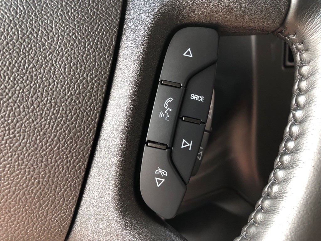 2023 GMC Savana Image 32
