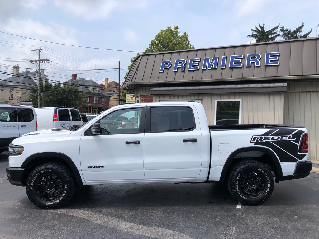 2026 RAM 1500 Image 3