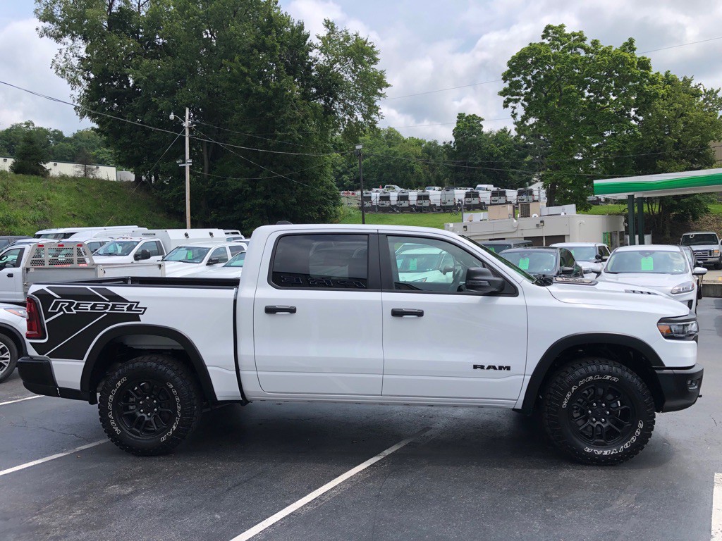 2026 RAM 1500 Image 7