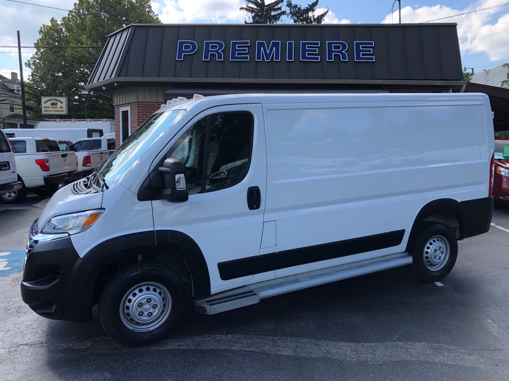 2025 RAM Promaster Image 2