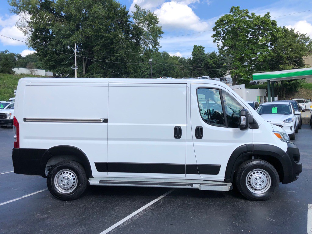 2025 RAM Promaster Image 7