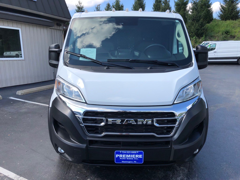 2025 RAM Promaster Image 9