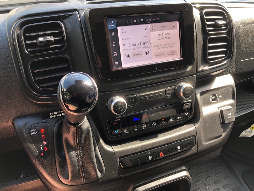 2025 RAM Promaster Image 32