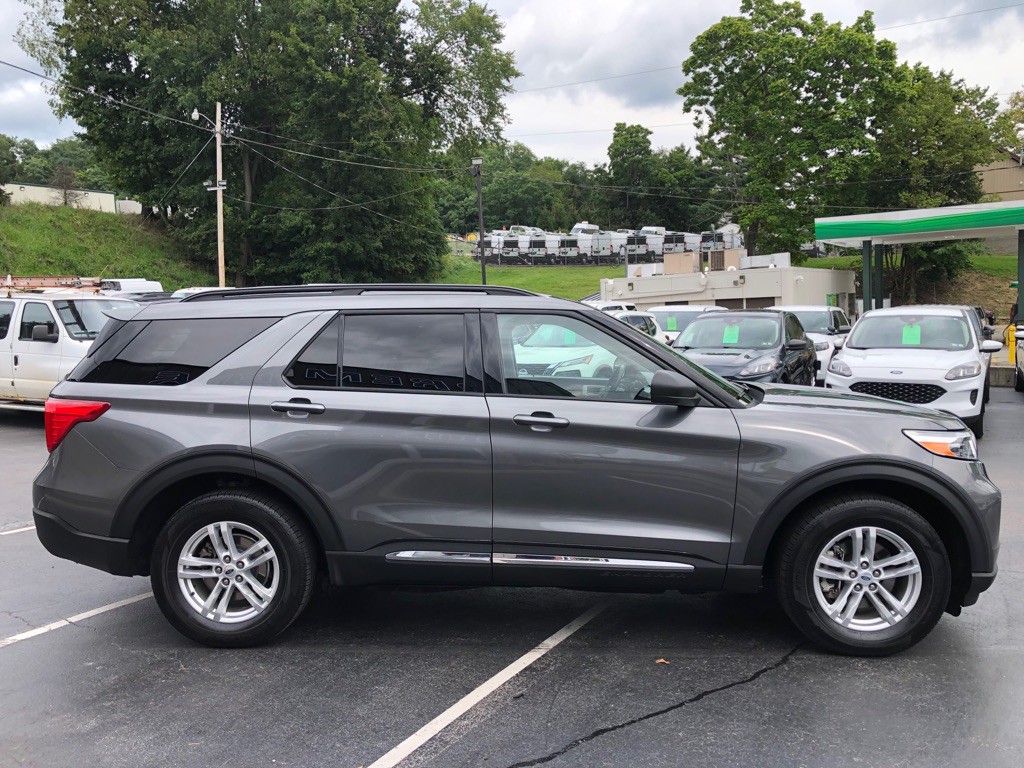 2023 Ford Explorer Image 7