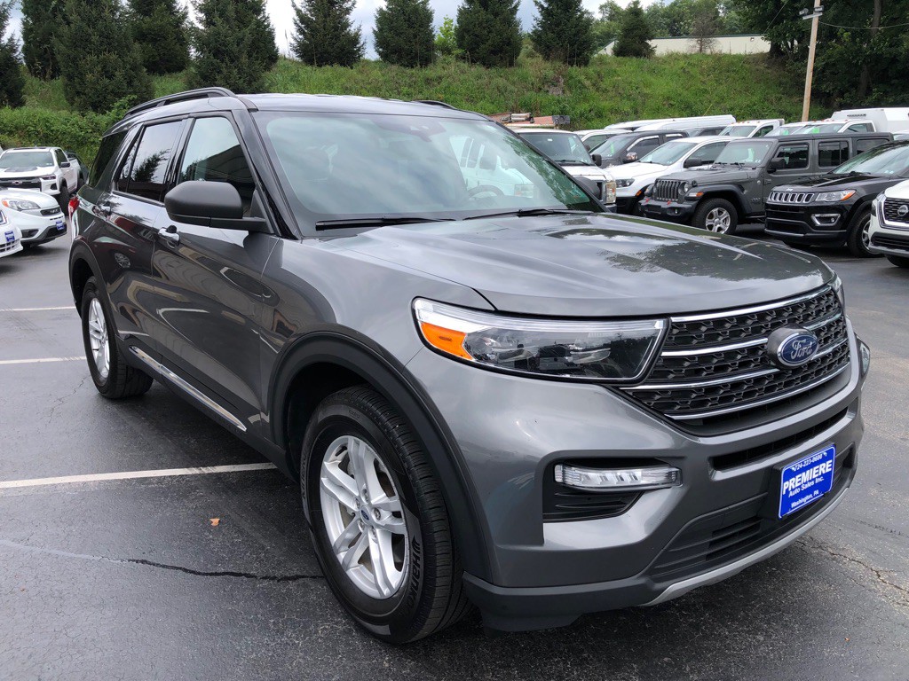 2023 Ford Explorer Image 8