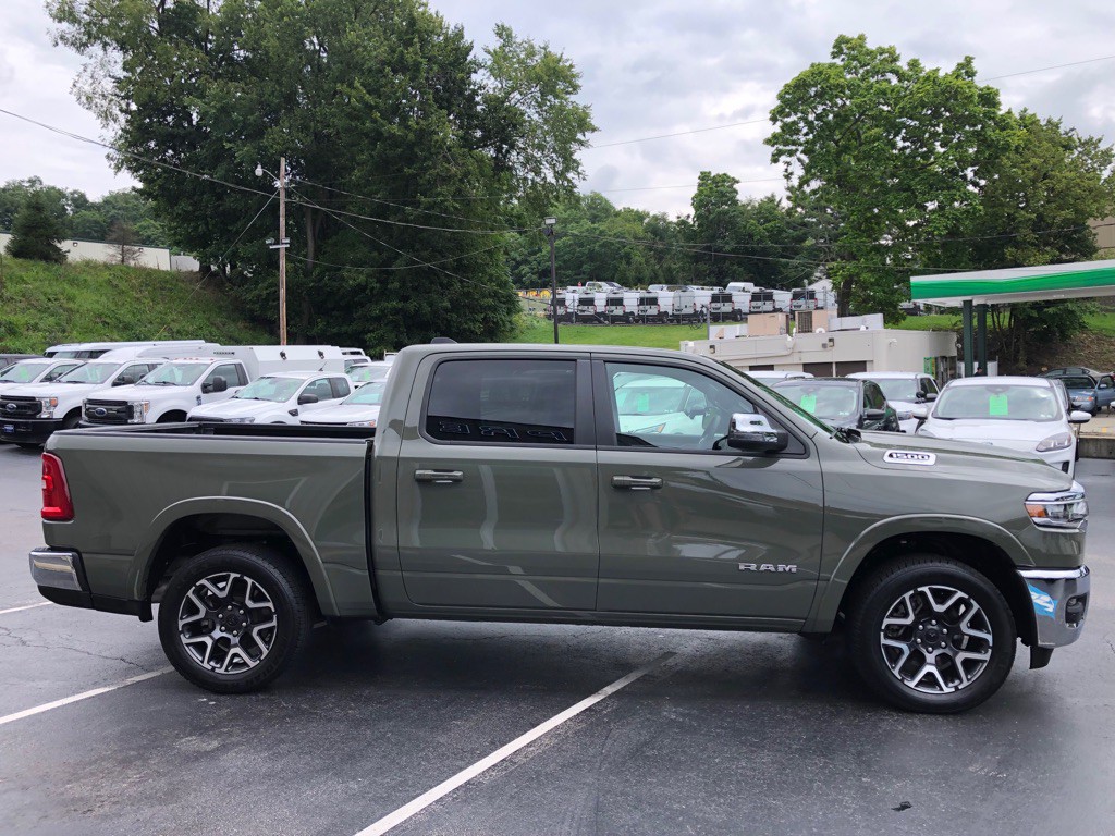 2026 RAM 1500 Image 7
