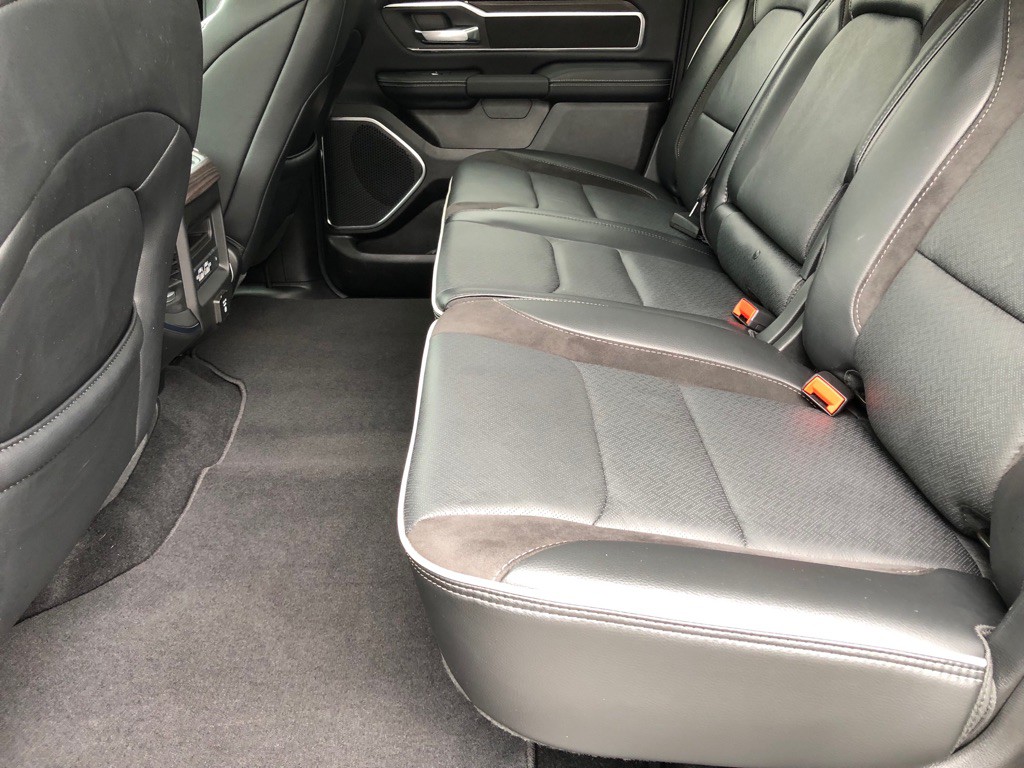 2026 RAM 1500 Image 25