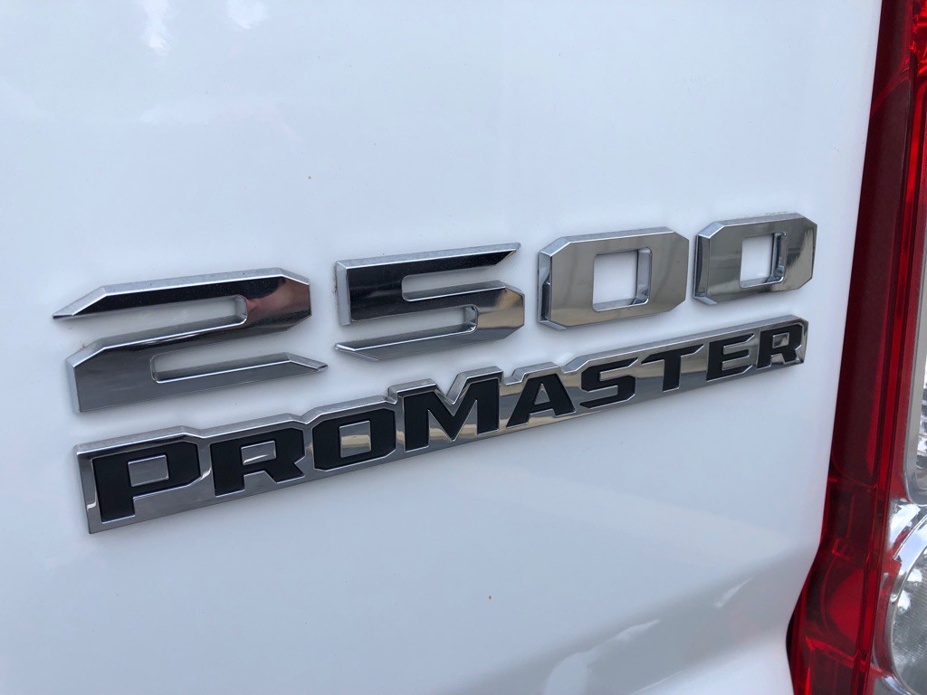 2025 RAM Promaster Image 15
