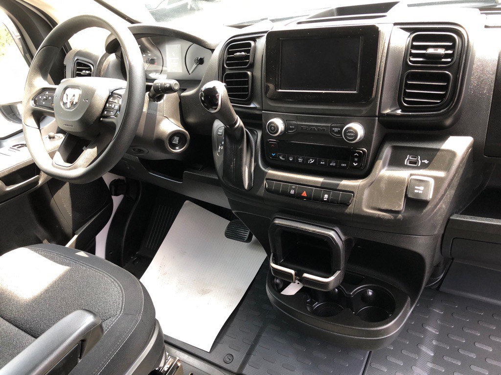 2025 RAM Promaster Image 24