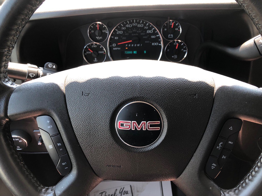 2023 GMC Savana Image 31