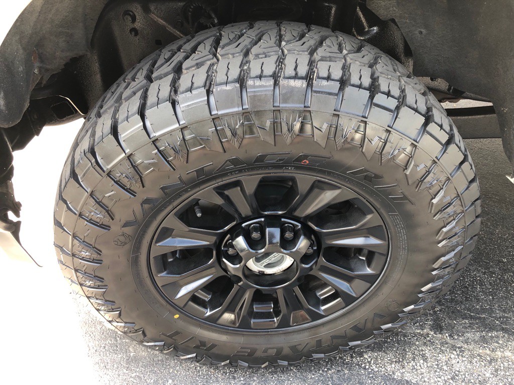 2017 Ford F-250 Image 11