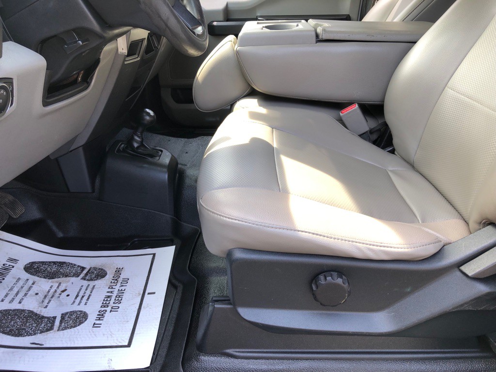 2017 Ford F-250 Image 21