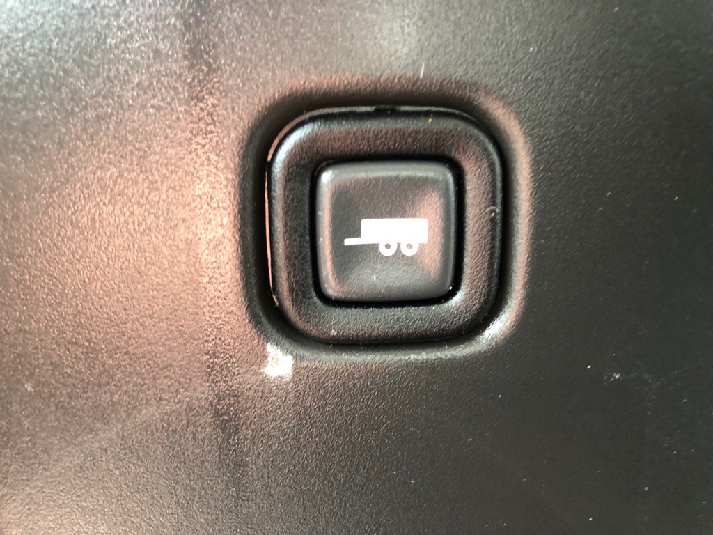 2025 GMC Savana Image 31