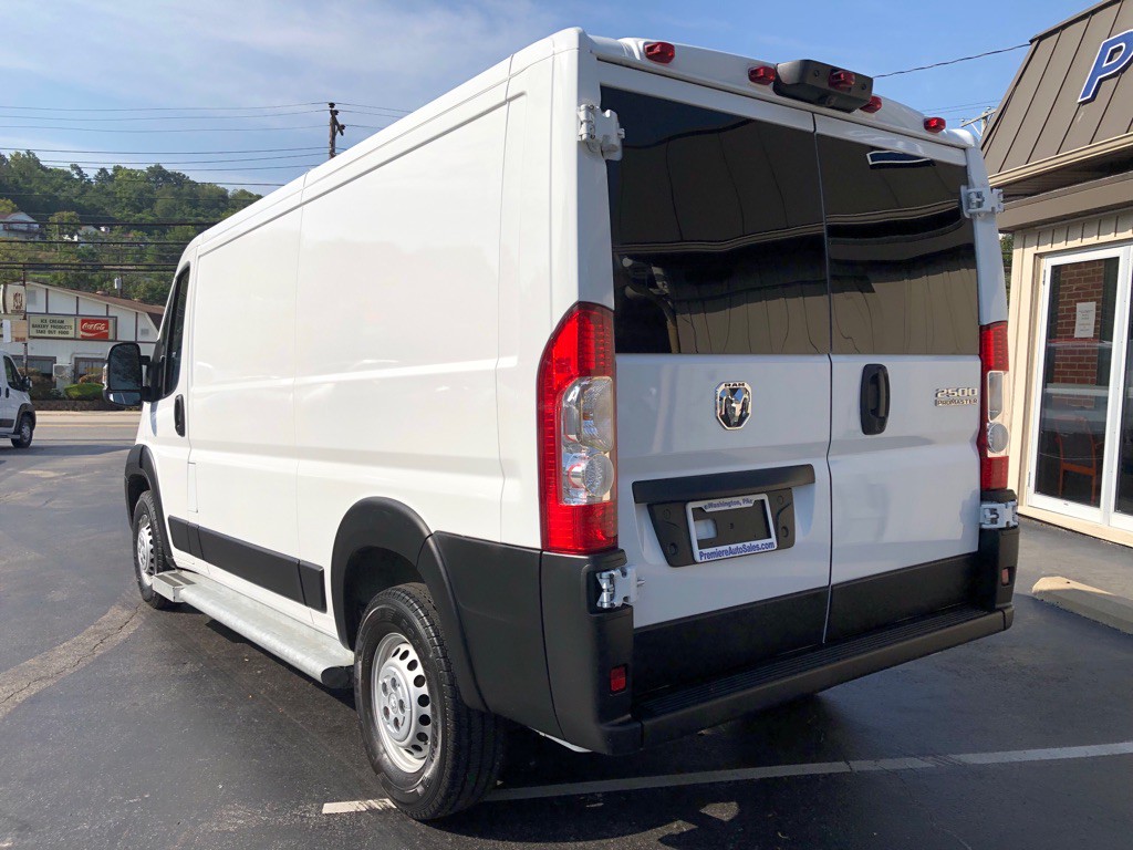 2025 RAM Promaster Image 4