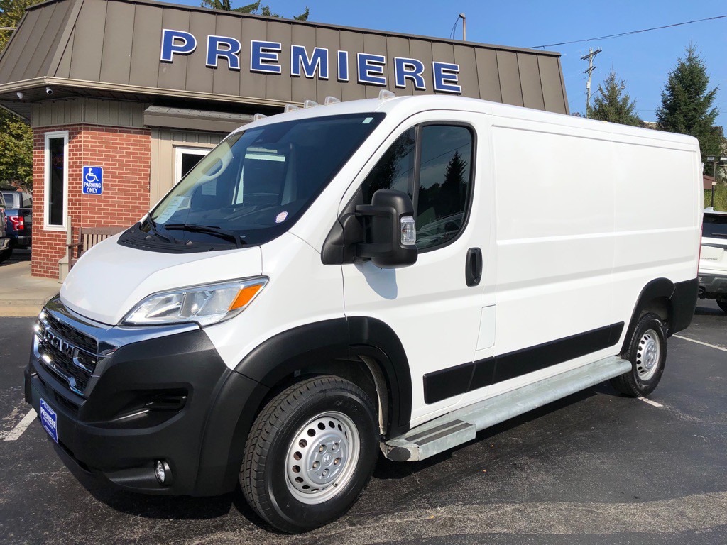 2025 RAM Promaster Image 10