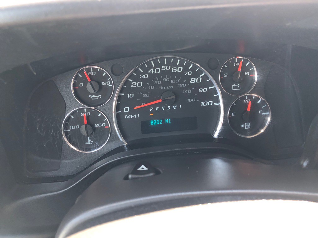 2025 GMC Savana Image 33