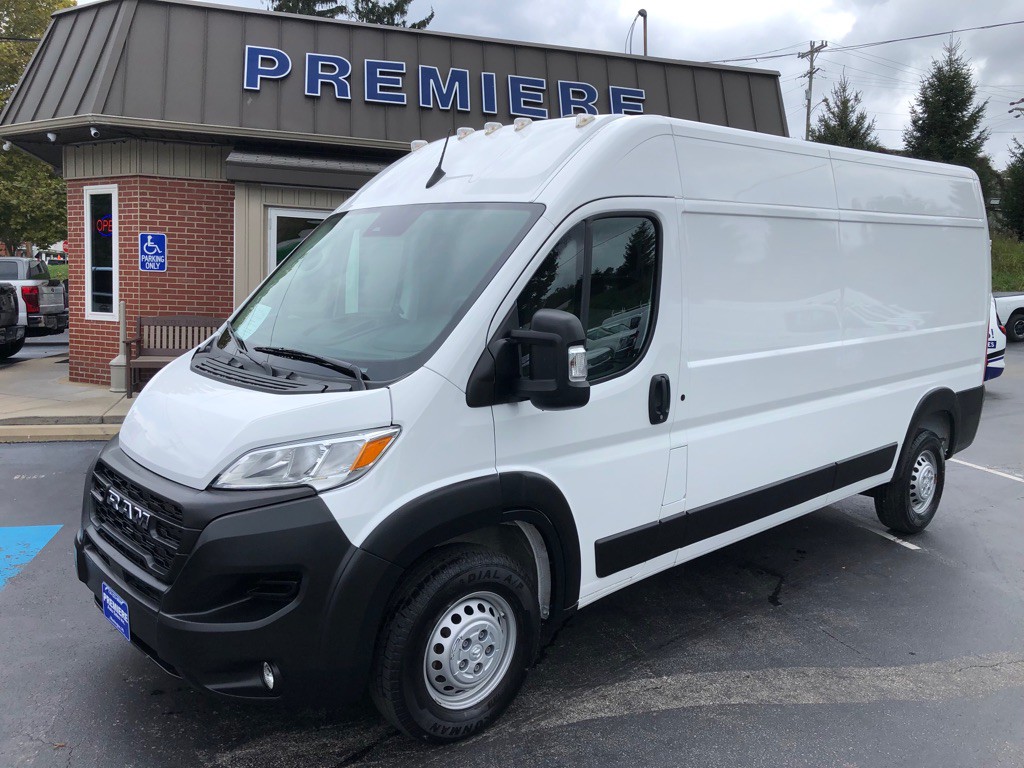 2025 RAM Promaster Image 9