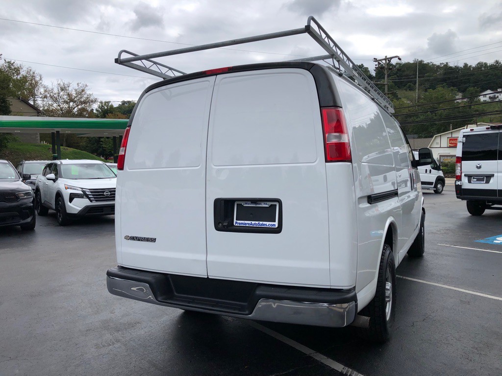 2019 Chevrolet Express Image 5