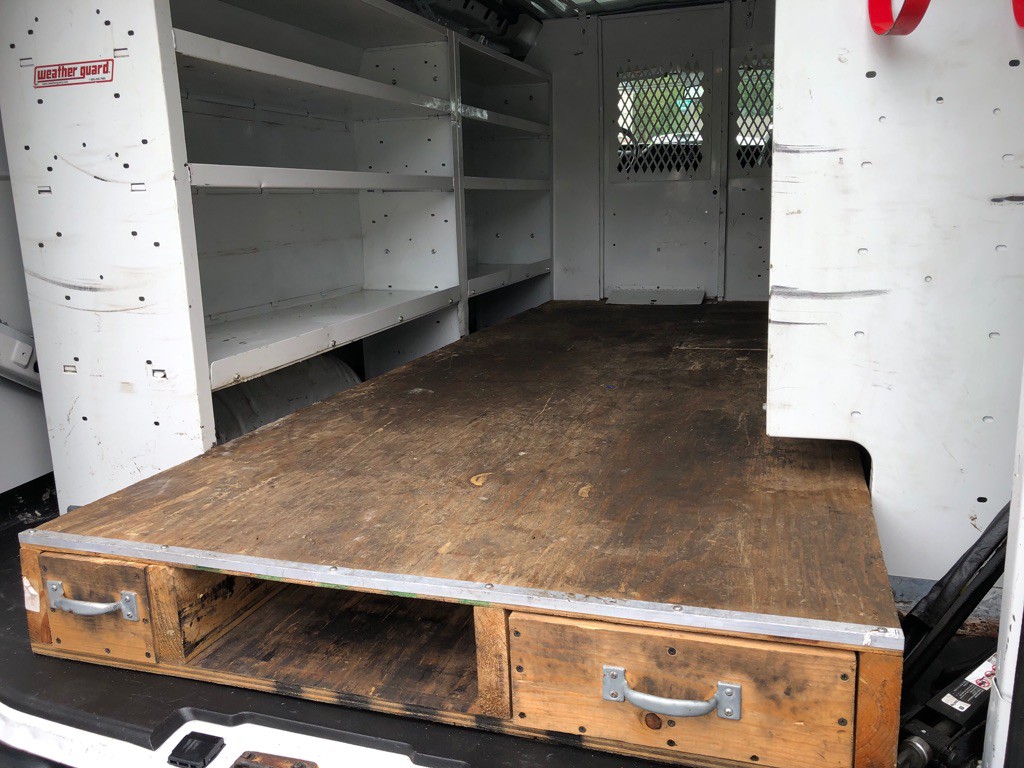 2019 Chevrolet Express Image 21