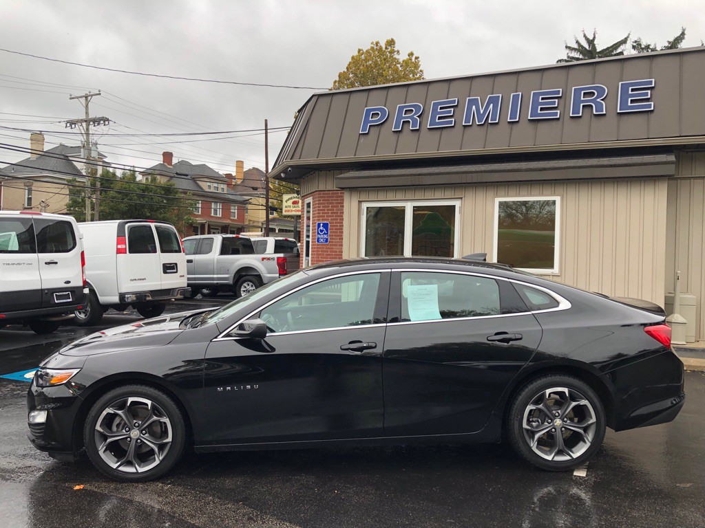 2023 Chevrolet Malibu Image 3