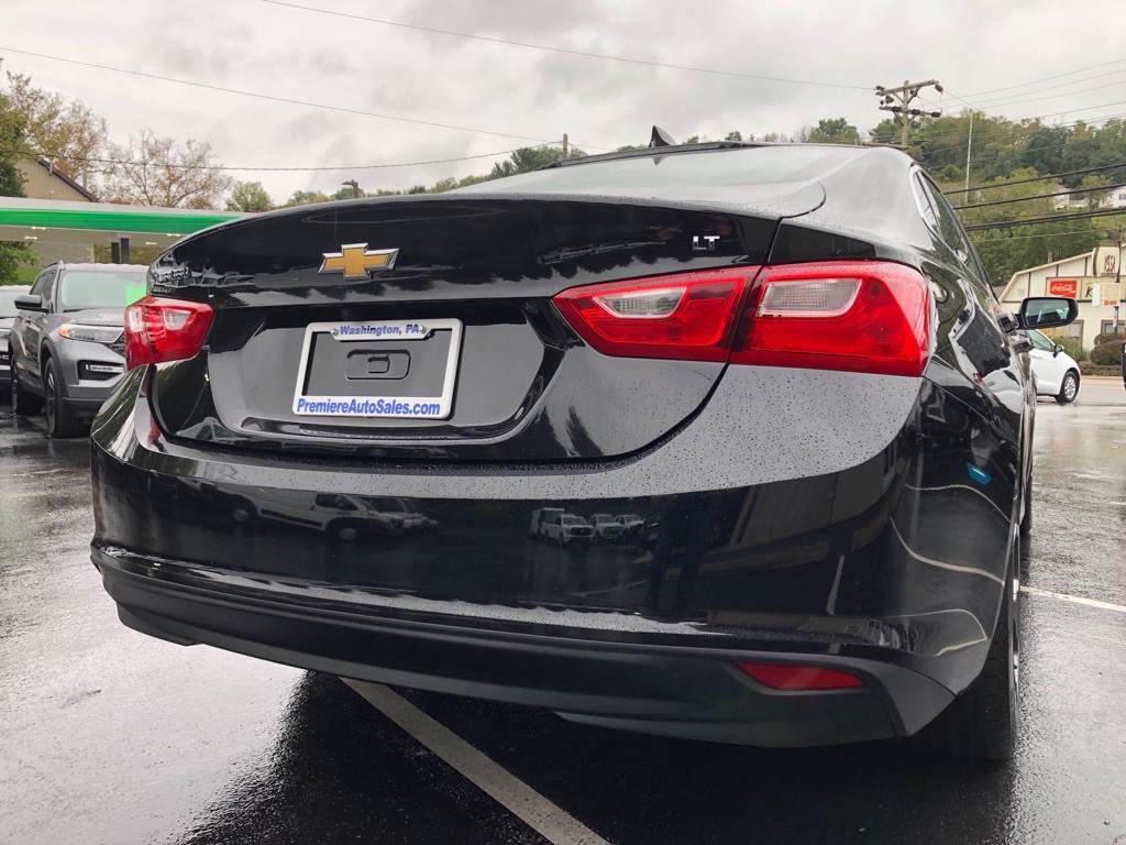 2023 Chevrolet Malibu Image 5