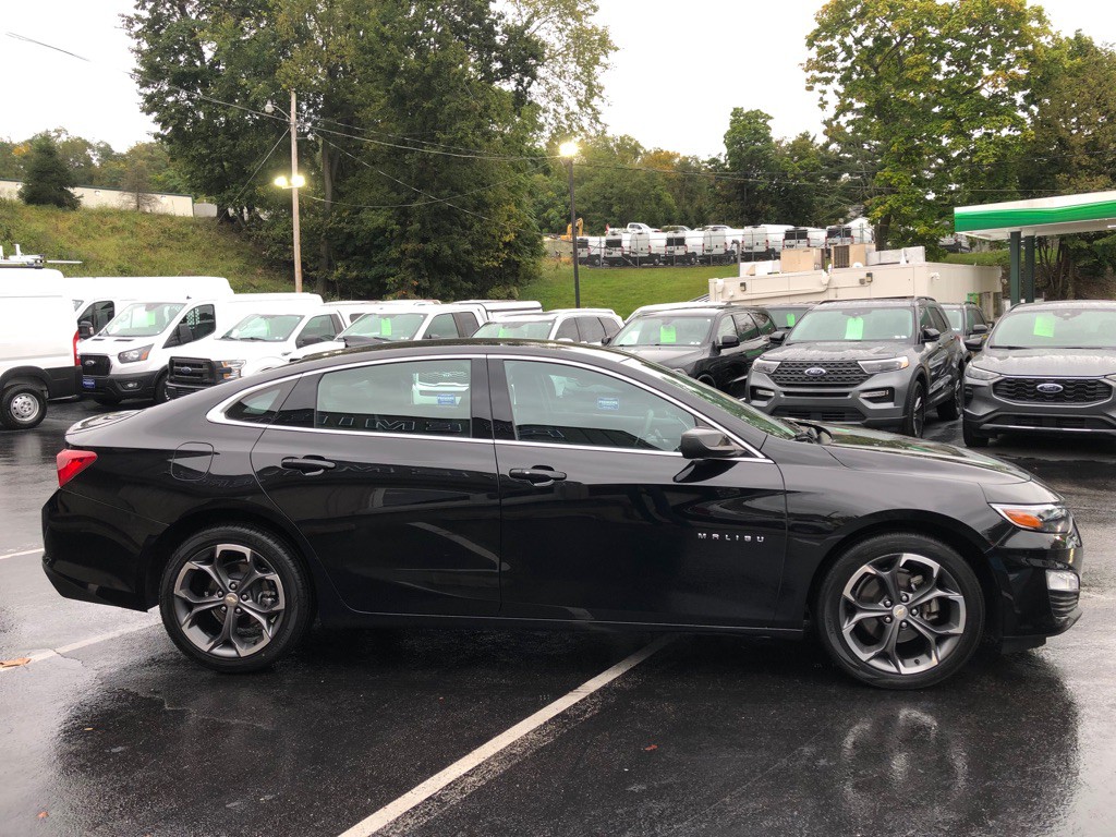 2023 Chevrolet Malibu Image 7
