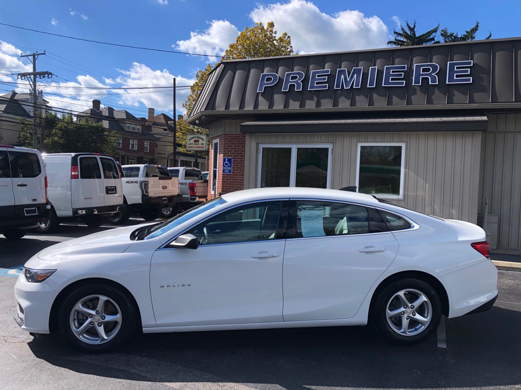 2018 Chevrolet Malibu Image 3