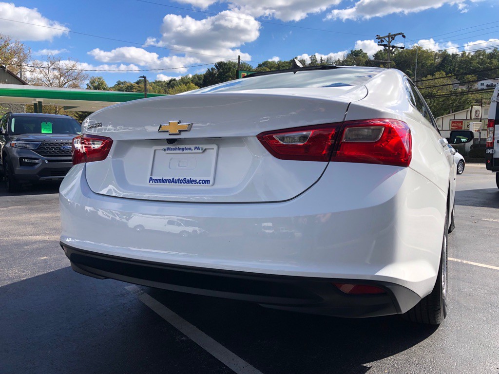 2018 Chevrolet Malibu Image 5
