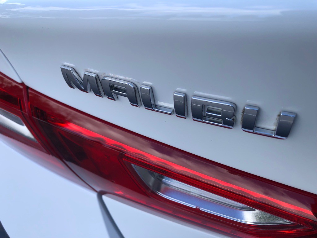 2018 Chevrolet Malibu Image 16