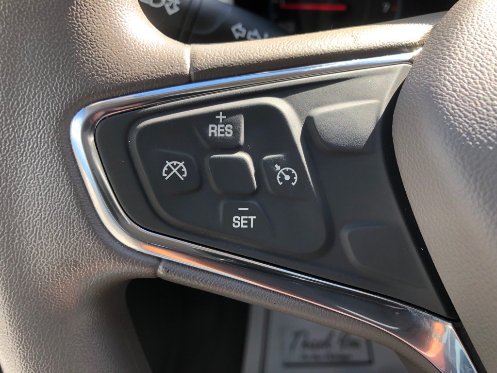 2018 Chevrolet Malibu Image 32