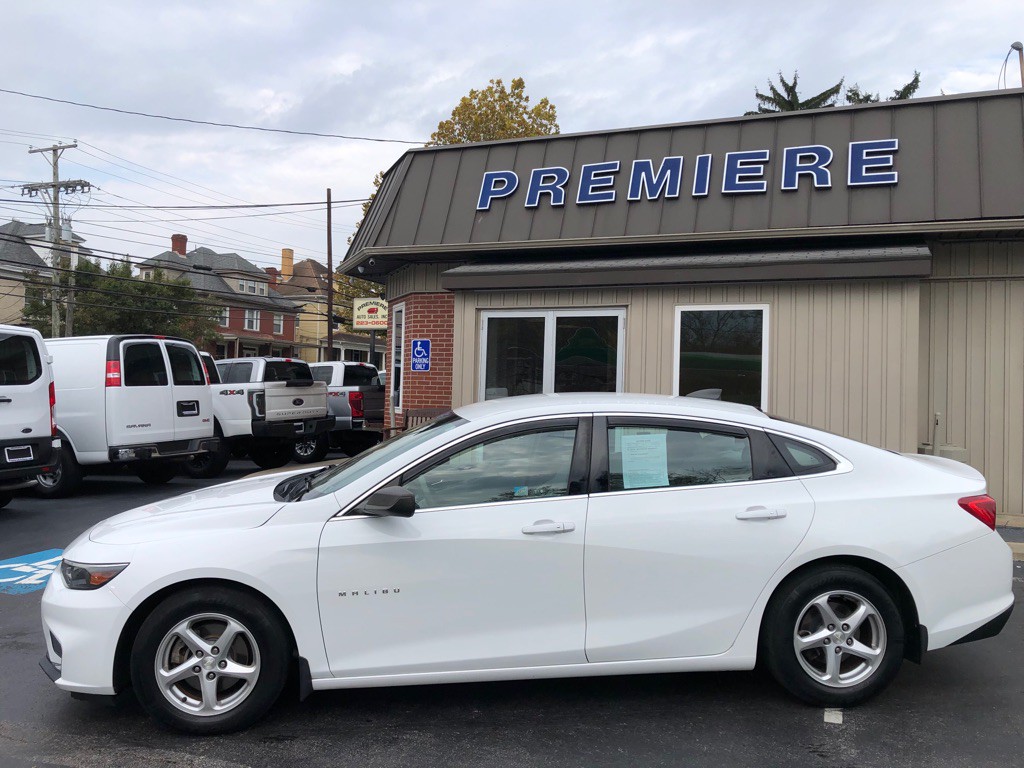 2016 Chevrolet Malibu Image 3