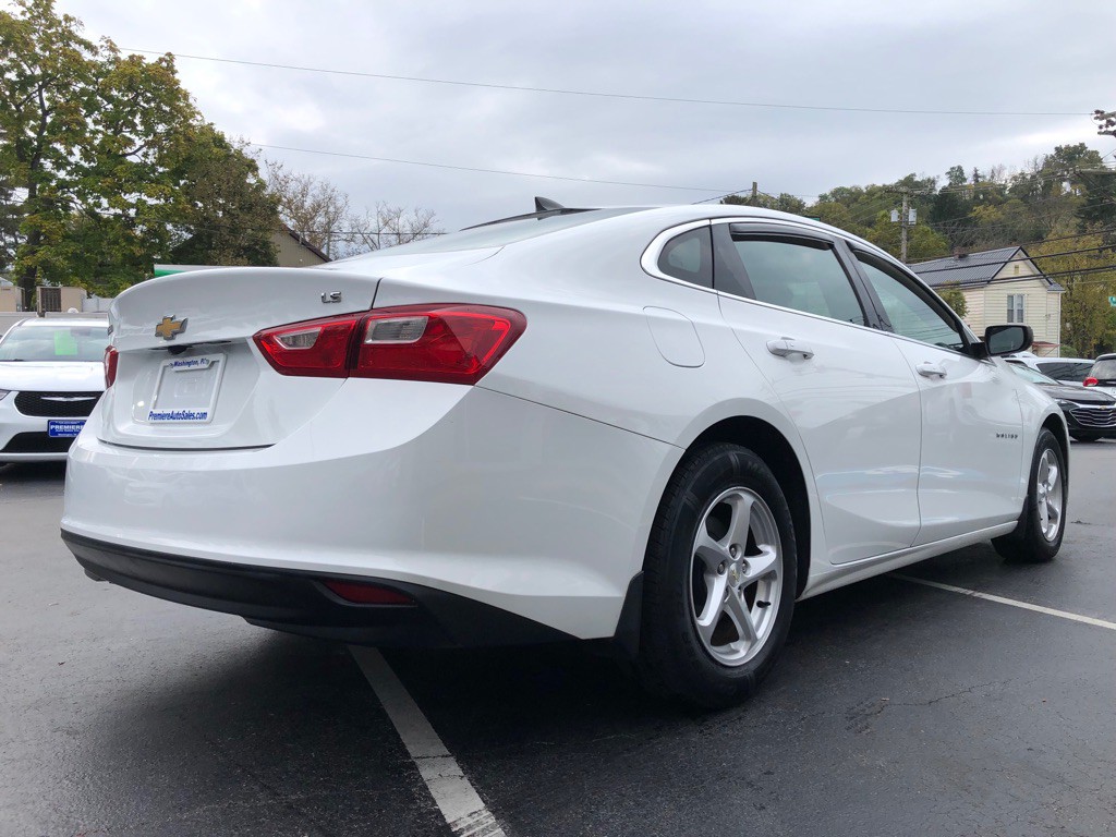 2016 Chevrolet Malibu Image 6