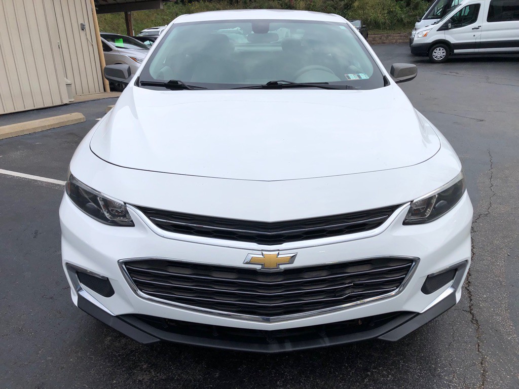 2016 Chevrolet Malibu Image 9
