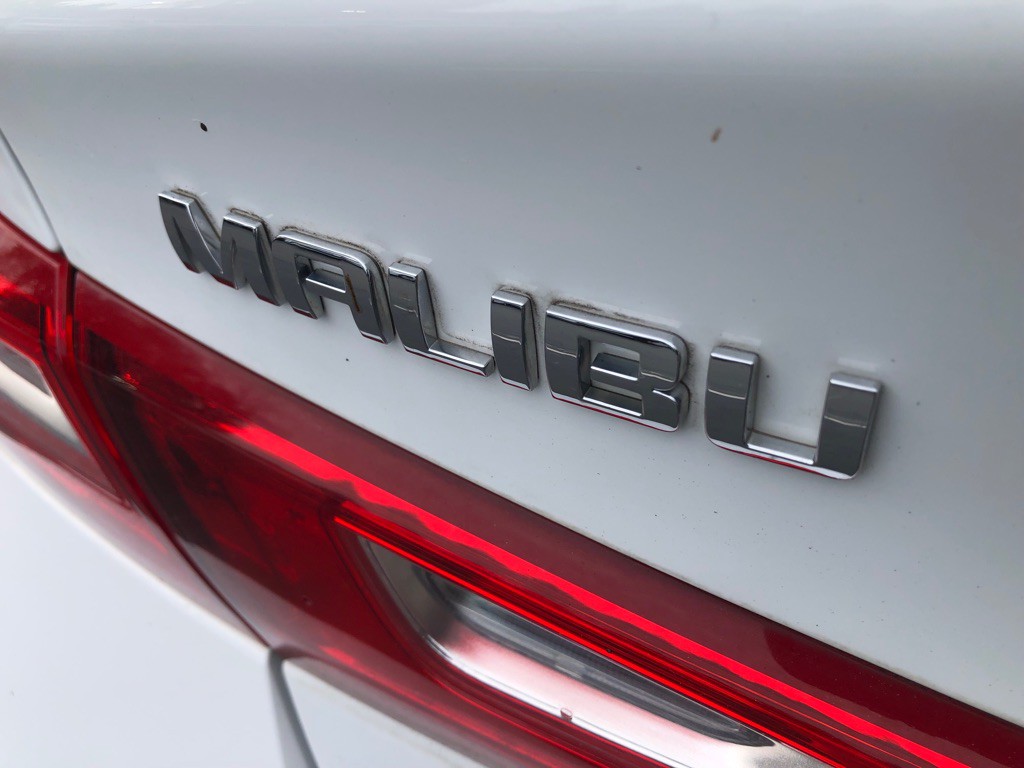 2016 Chevrolet Malibu Image 16