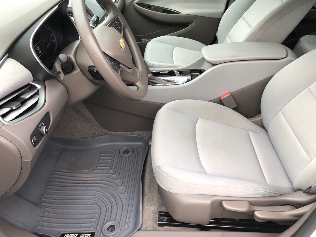 2016 Chevrolet Malibu Image 19