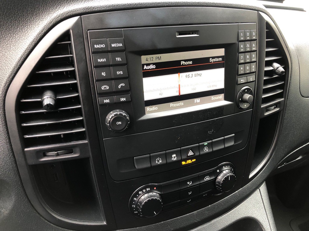 2019 Mercedes-Benz Metris Image 25