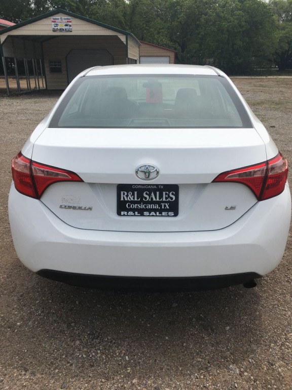 2018 Toyota Corolla Image 4