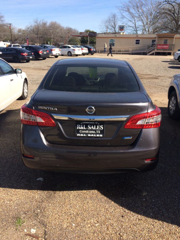 2014 Nissan Sentra Image 3