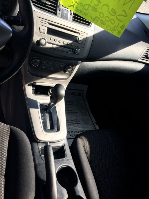 2014 Nissan Sentra Image 8
