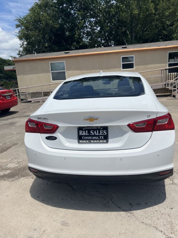 2024 Chevrolet Malibu Image 3