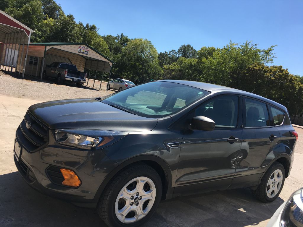 2019 Ford Escape Image 3
