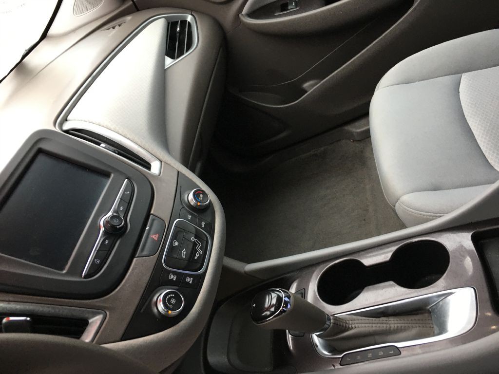 2017 Chevrolet Malibu Image 7
