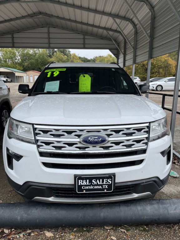 2019 Ford Explorer Image 2