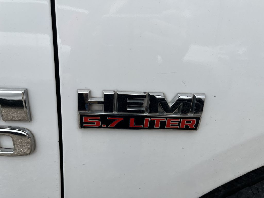 2018 RAM 1500 Image 4