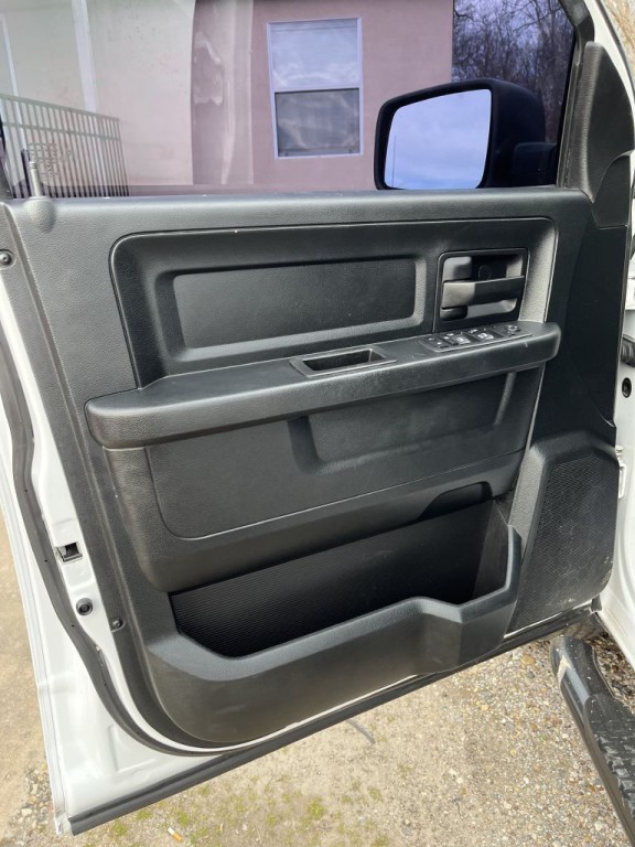 2018 RAM 1500 Image 6