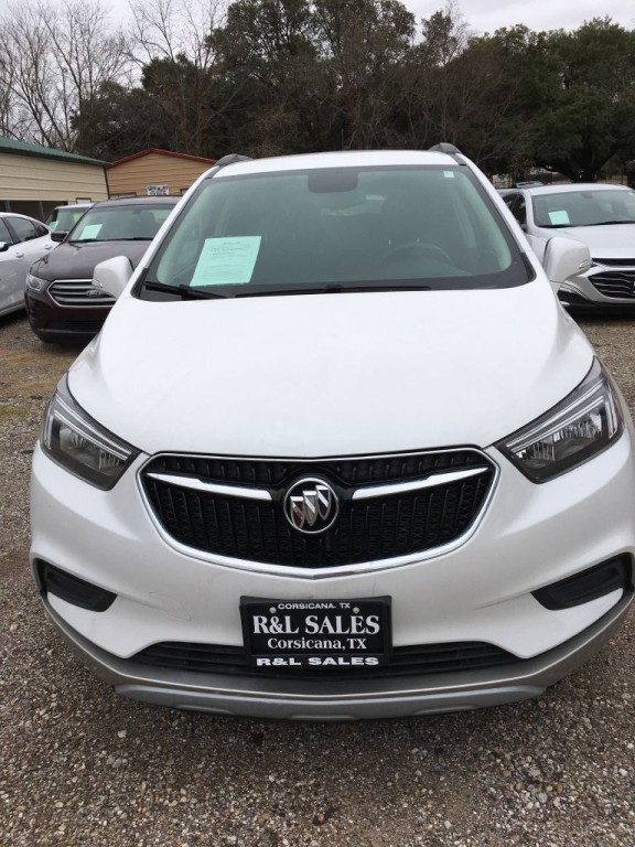 2017 Buick Enclave Image 2