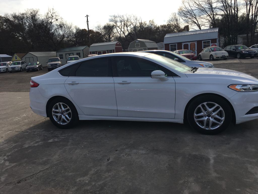 2014 Ford Fusion Image 4